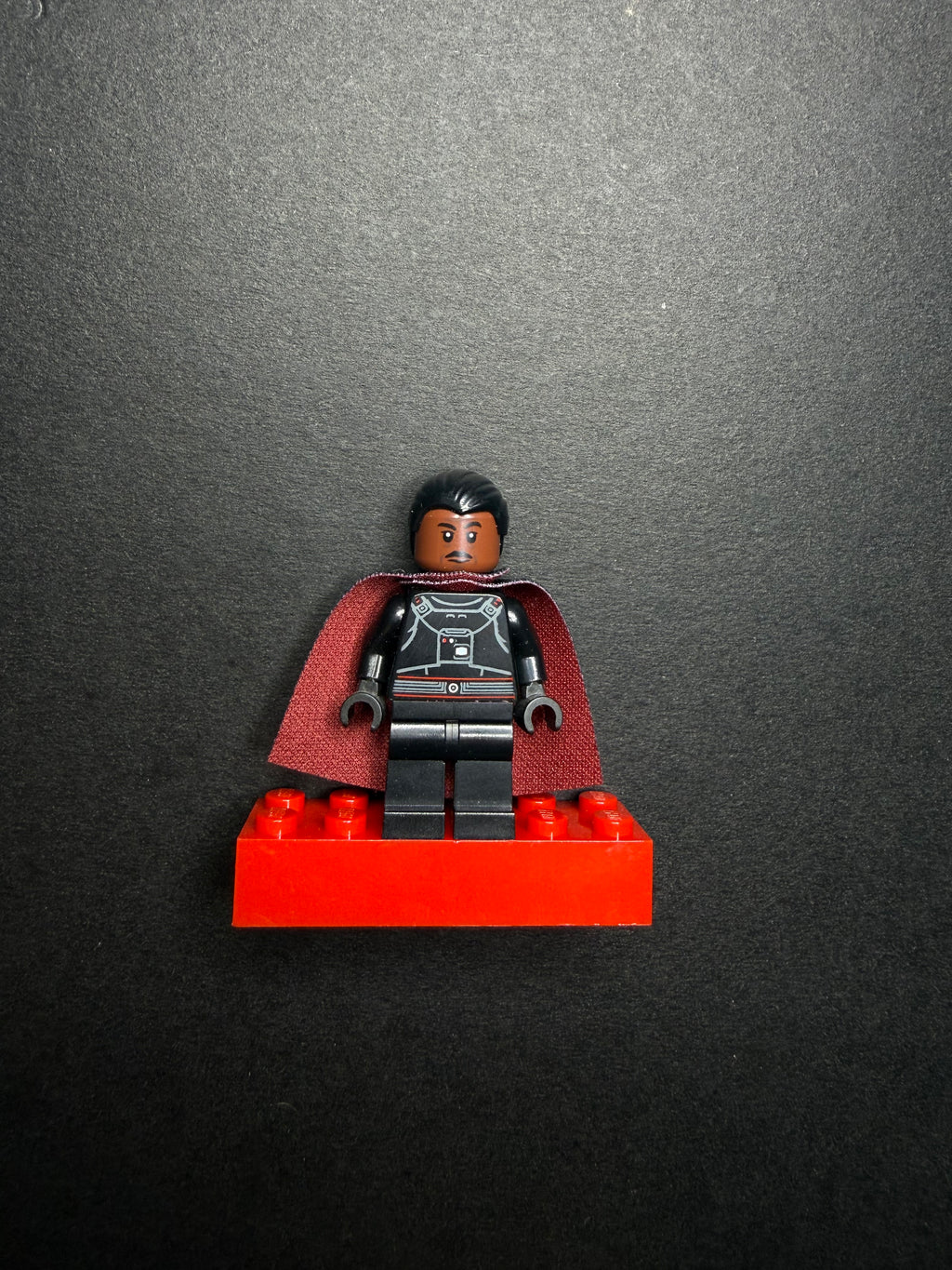 Moff Gideon Minifigure