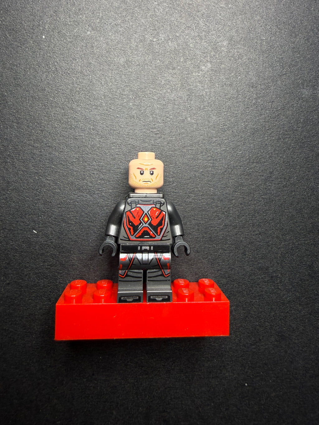 Gar Saxon Minifigure